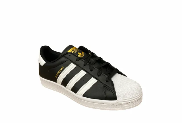 Adidas Originals scarpa sneakers da uomo Superstar Vegan FW2296 nero bianco