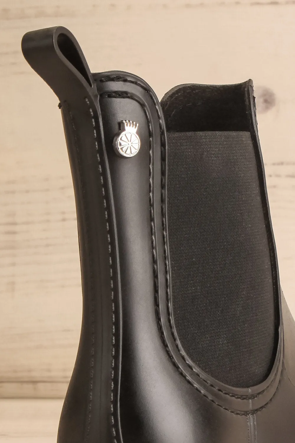 Aksai | Matte Black Rain Boots