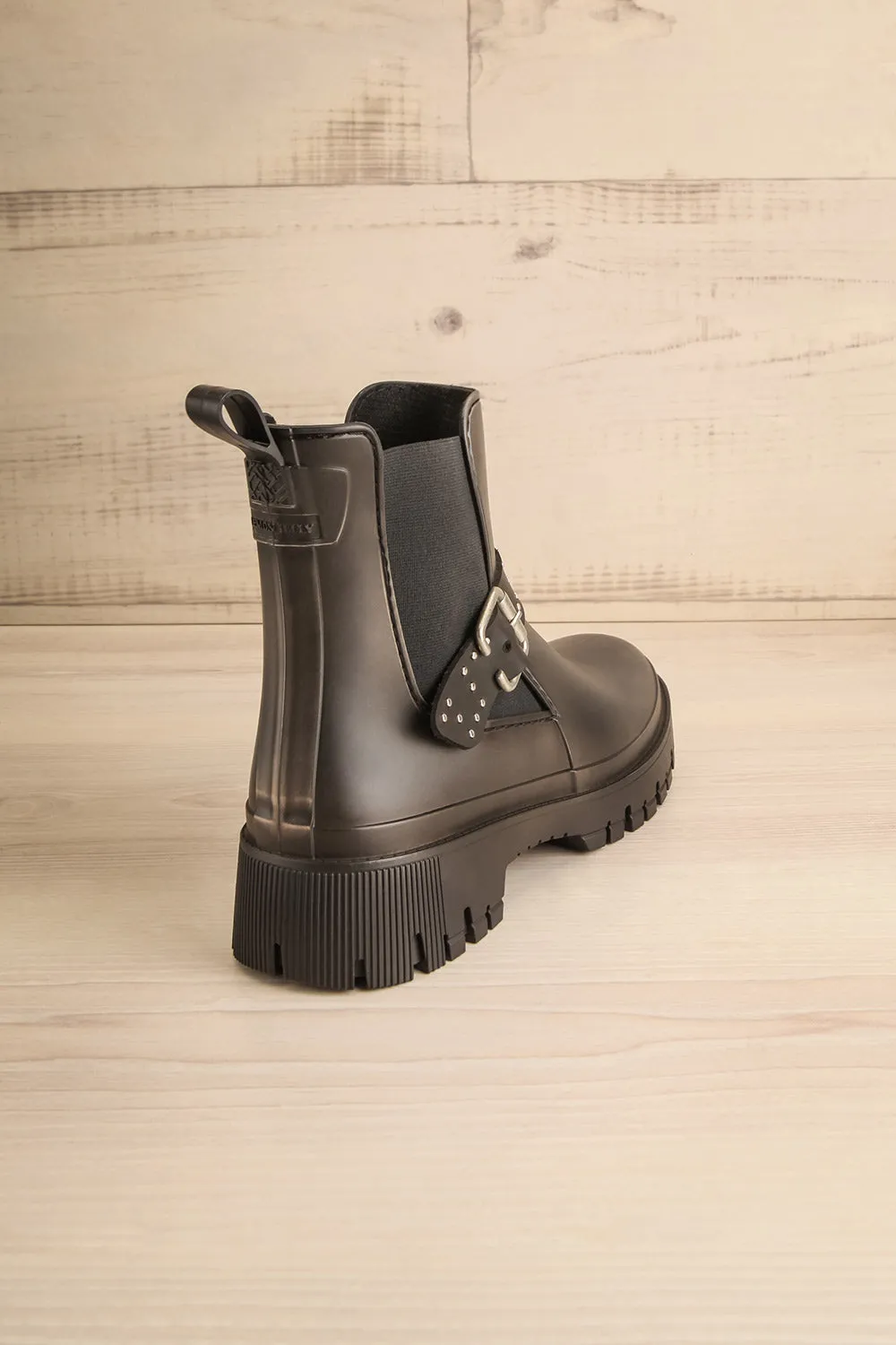 Alsie | Black Rain Boots w/ Belt