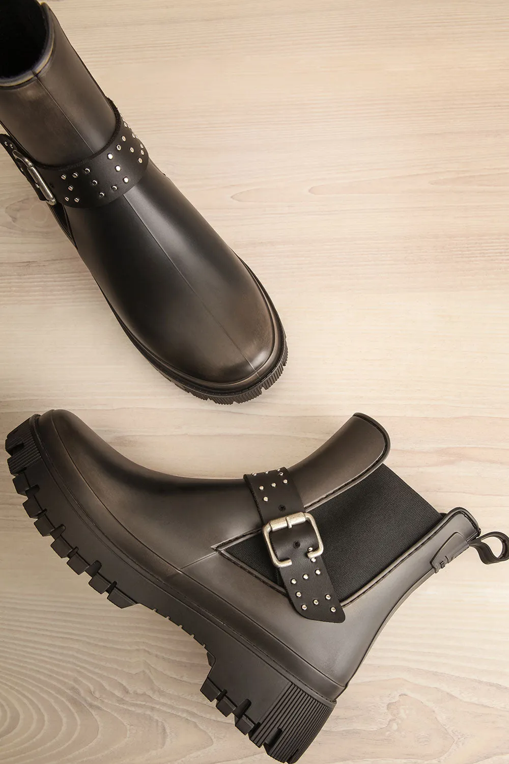 Alsie | Black Rain Boots w/ Belt