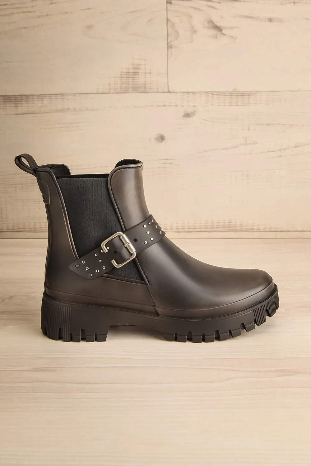 Alsie | Black Rain Boots w/ Belt