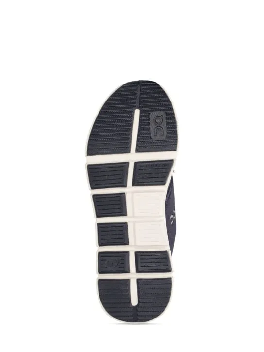 On   Cloud Play running sneakers 