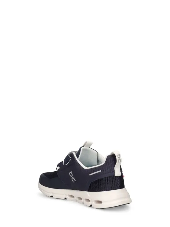 On   Cloud Play running sneakers 
