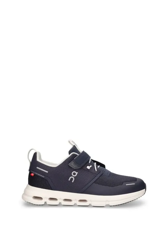 On   Cloud Play running sneakers 