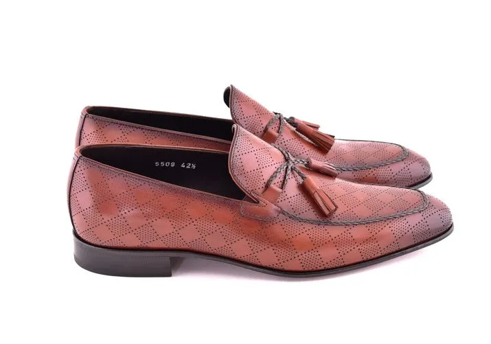 Style: 5509-Tan