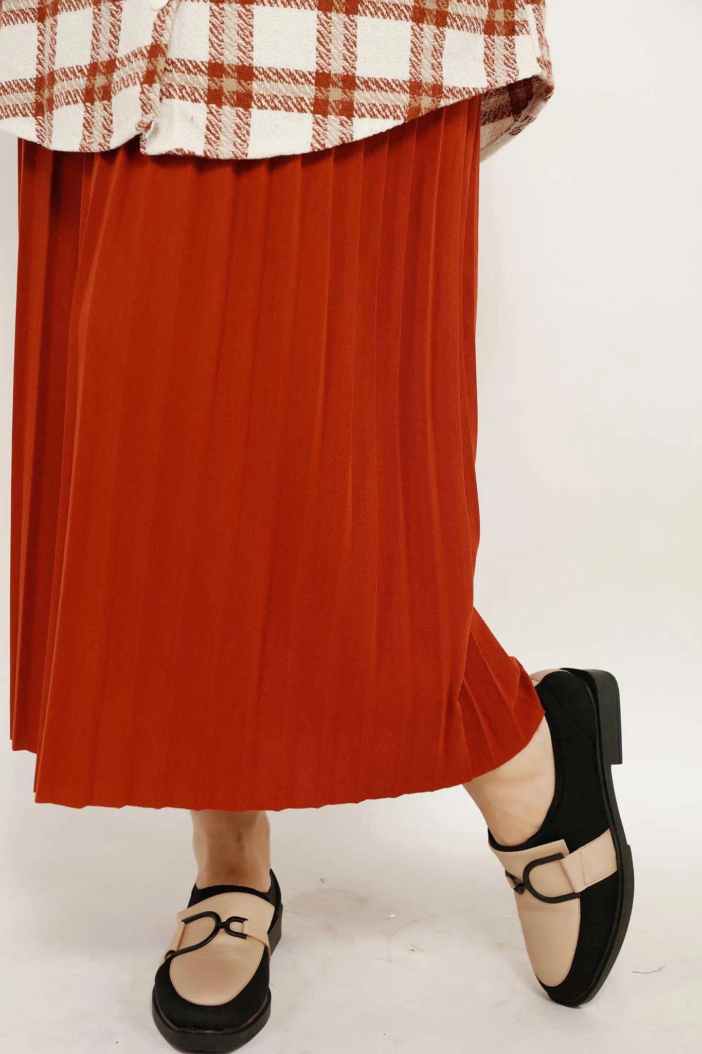 WOMEN'S FASHION LOAFERS Y213